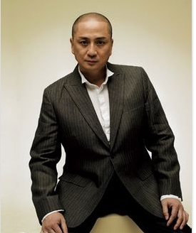 香港藝人湯鎮(zhèn)業(yè)、鐘淑慧出席南京匯城國(guó)際第三屆全球抗衰老發(fā)布會(huì)