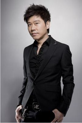 伍思凱、高勝美出席無錫婚禮活動