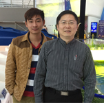 經濟學家蔡為民與經紀人李志照片合影