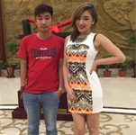 秦宇子與經紀人李志合影